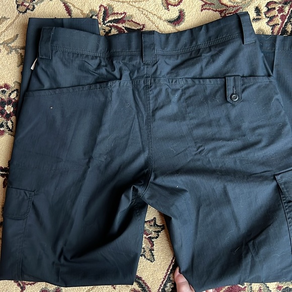 Amazon Essentials nylon pant - Picture 4 of 6